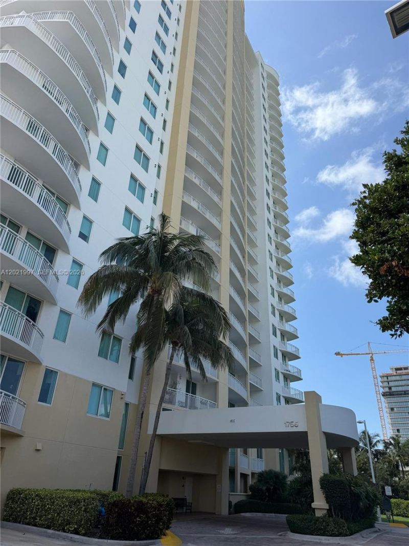 1755 E Hallandale Beach Blvd , Unit 2404E, Hallandale Beach, FL 33009 Photo