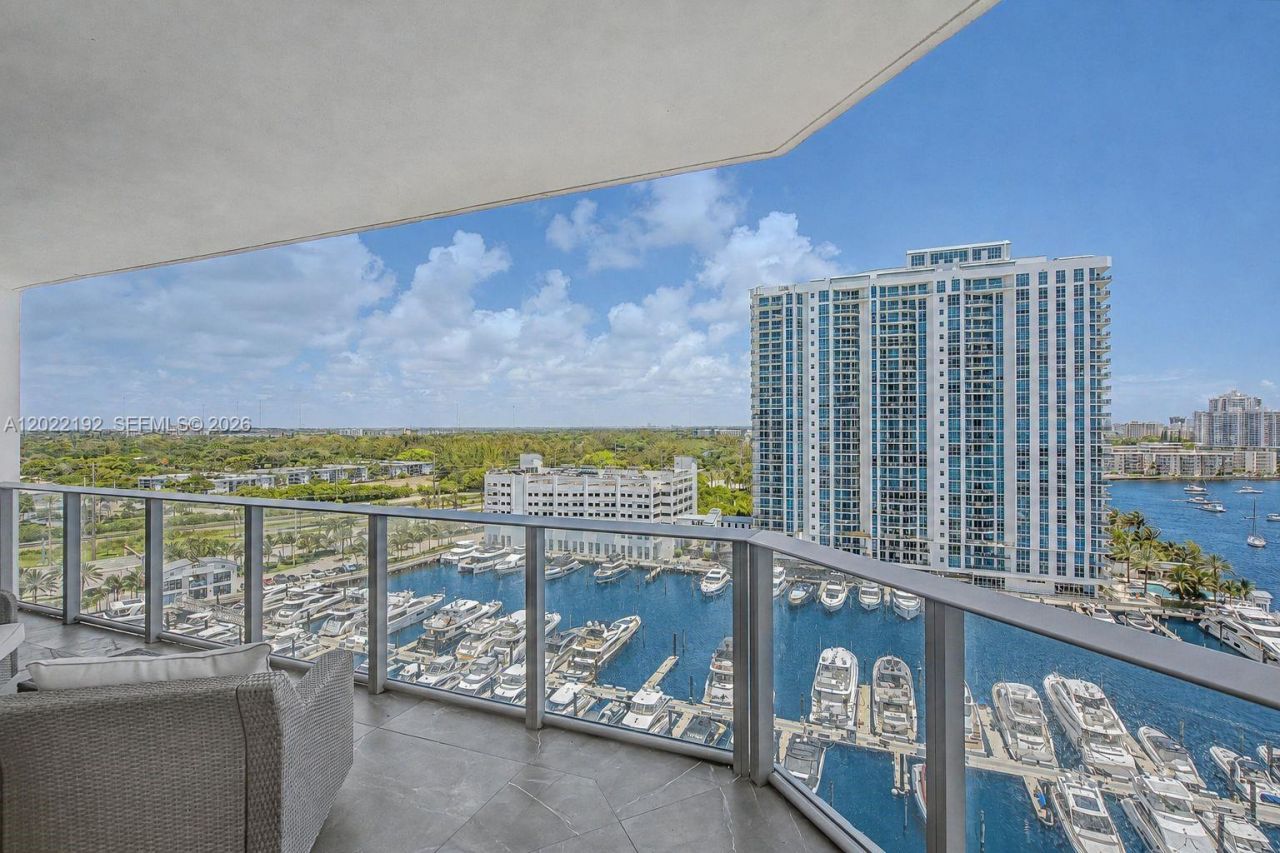 17111 Biscayne Blvd, Unit 1405/07, North Miami Beach, FL 33160 Photo