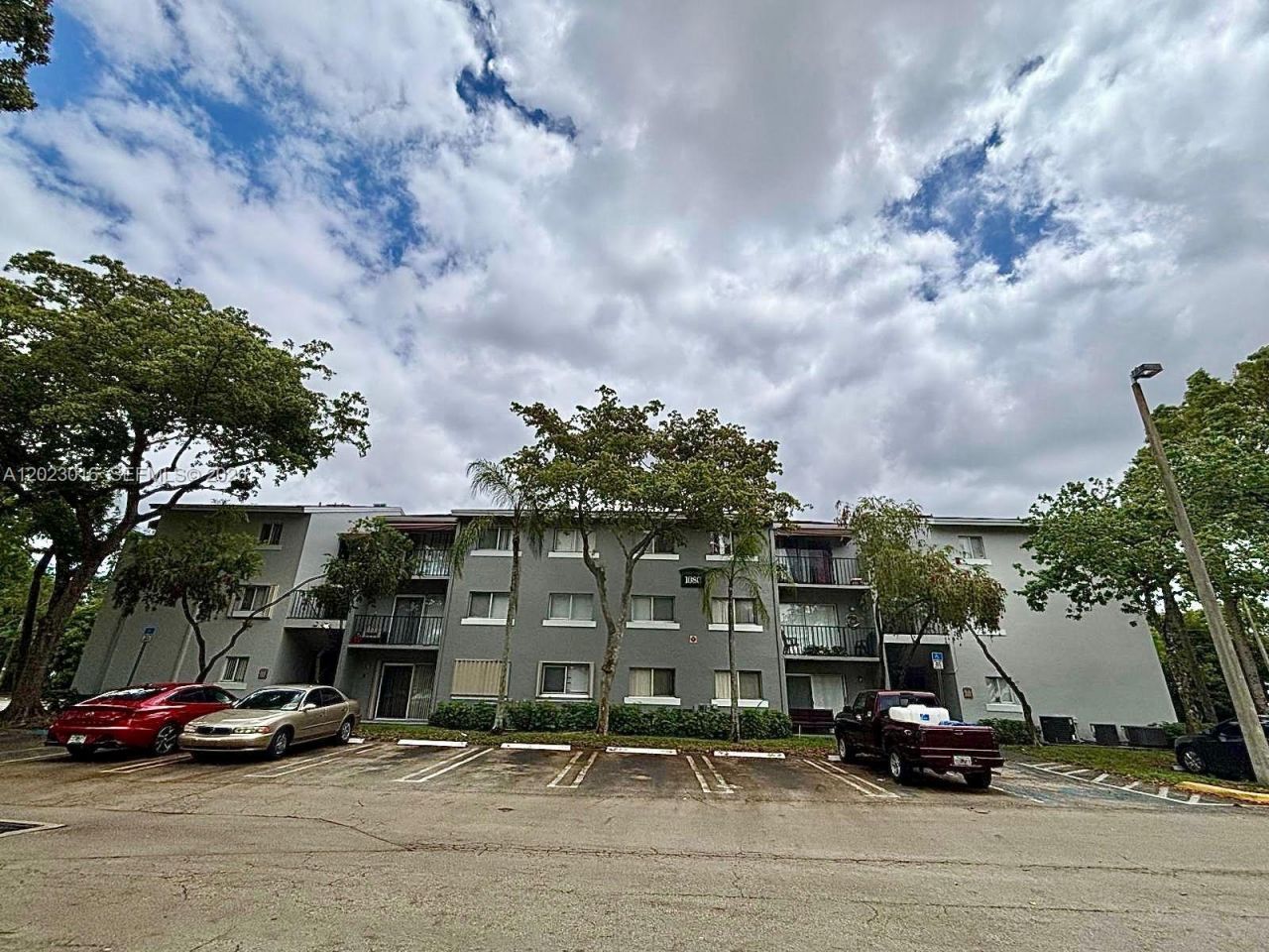 1080 N Benoist Farms Rd , Unit 107, West Palm Beach, FL 33411 Photo