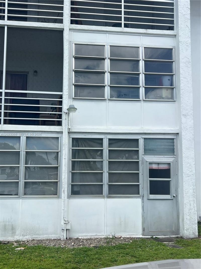 2060 NW 48th Ter , Unit 103, Lauderhill, FL 33313 Photo