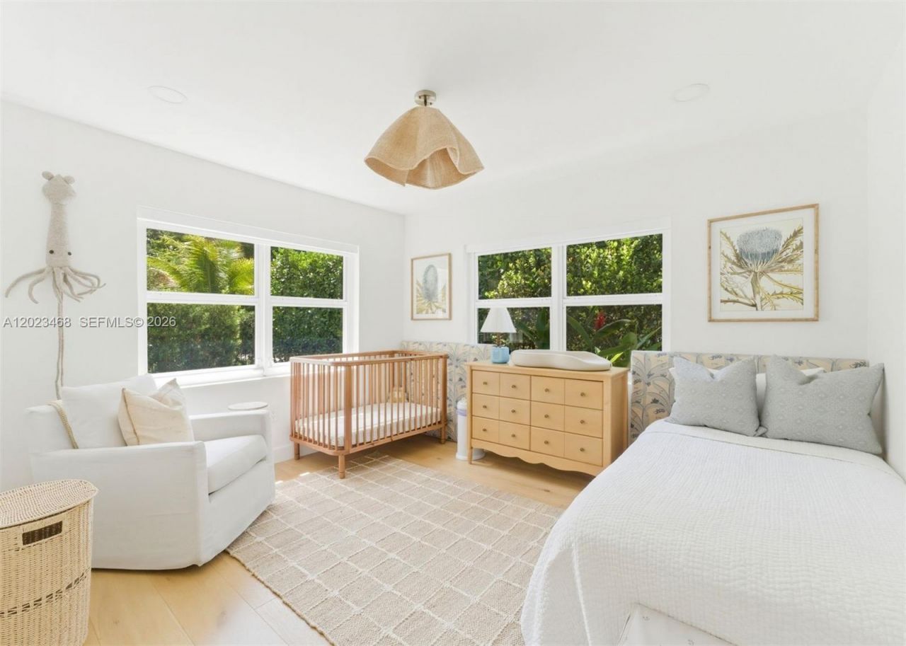 7350 SW 65th Ave , South Miami, FL 33143 Photo