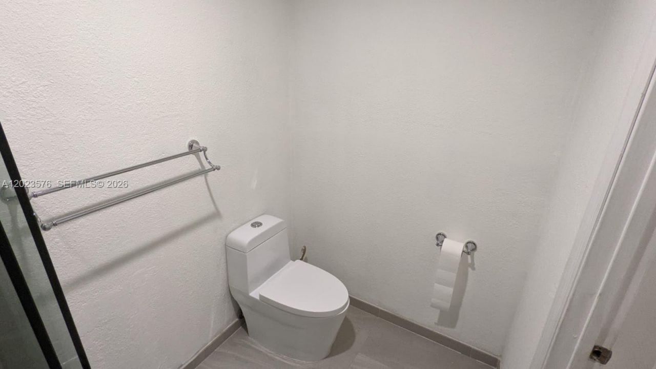 10052 NW 41st St , Unit 51-5, Doral, FL 33178 Photo