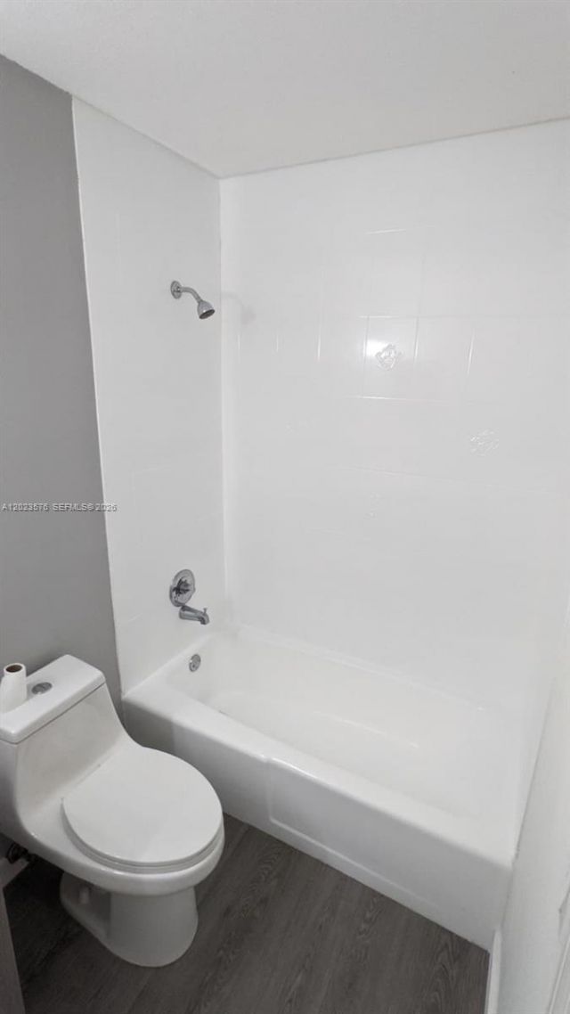10052 NW 41st St , Unit 51-5, Doral, FL 33178 Photo