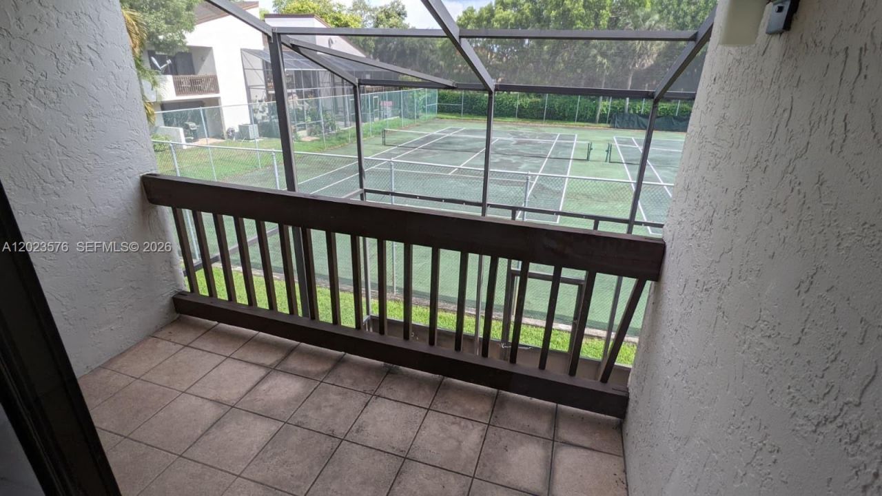 10052 NW 41st St , Unit 51-5, Doral, FL 33178 Photo