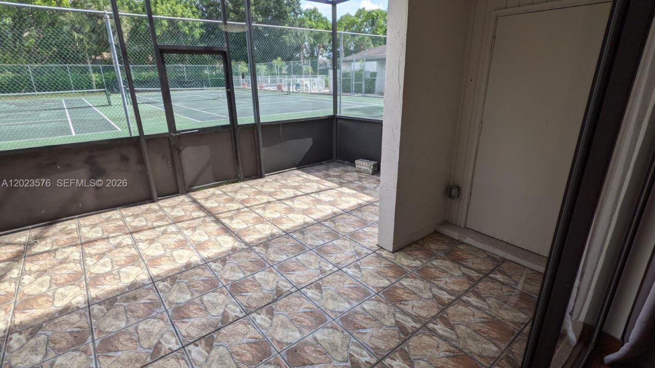 10052 NW 41st St , Unit 51-5, Doral, FL 33178 Photo