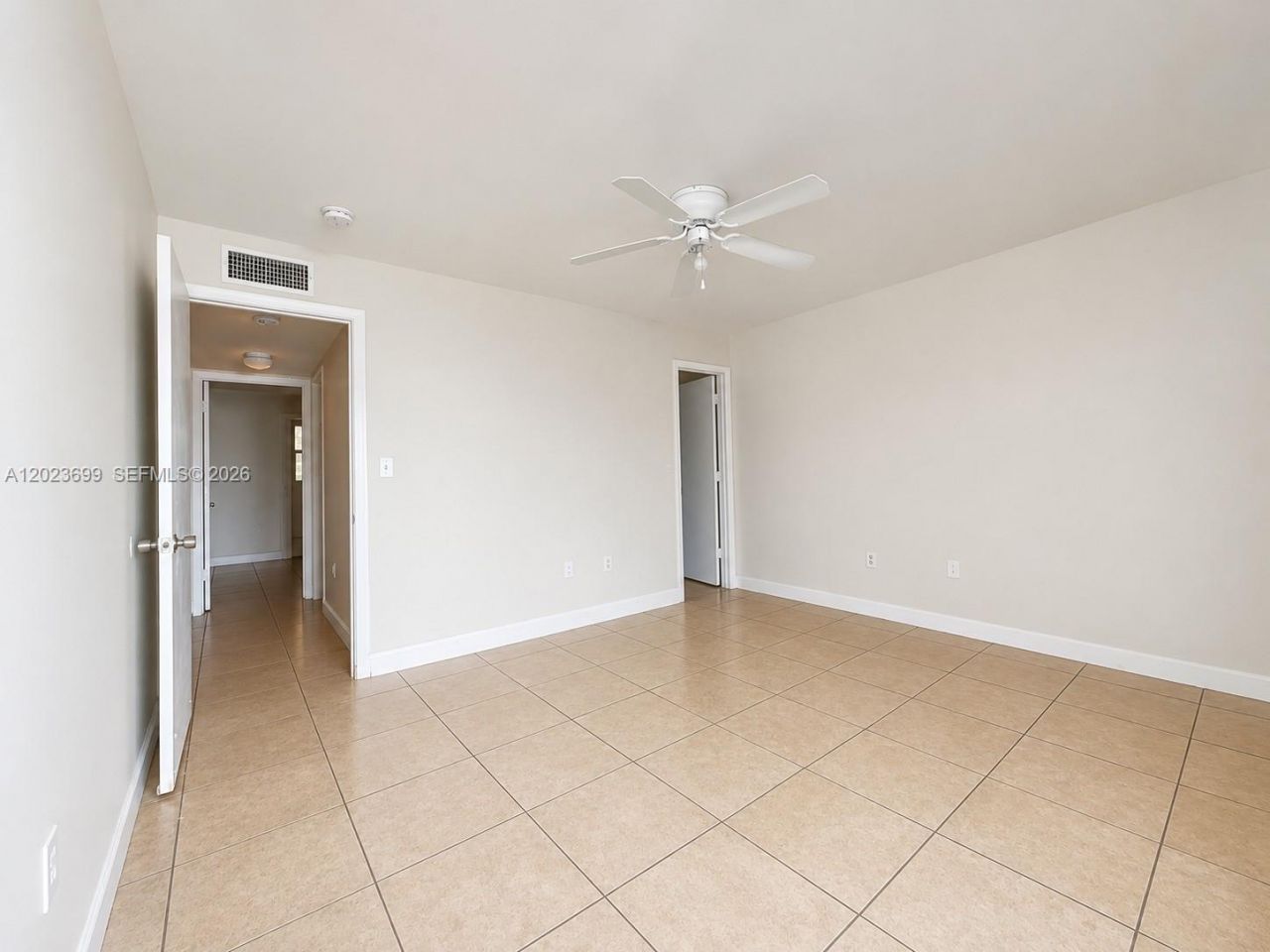 10370 SW 220th St, Unit 224, Cutler Bay, FL 33190 Photo