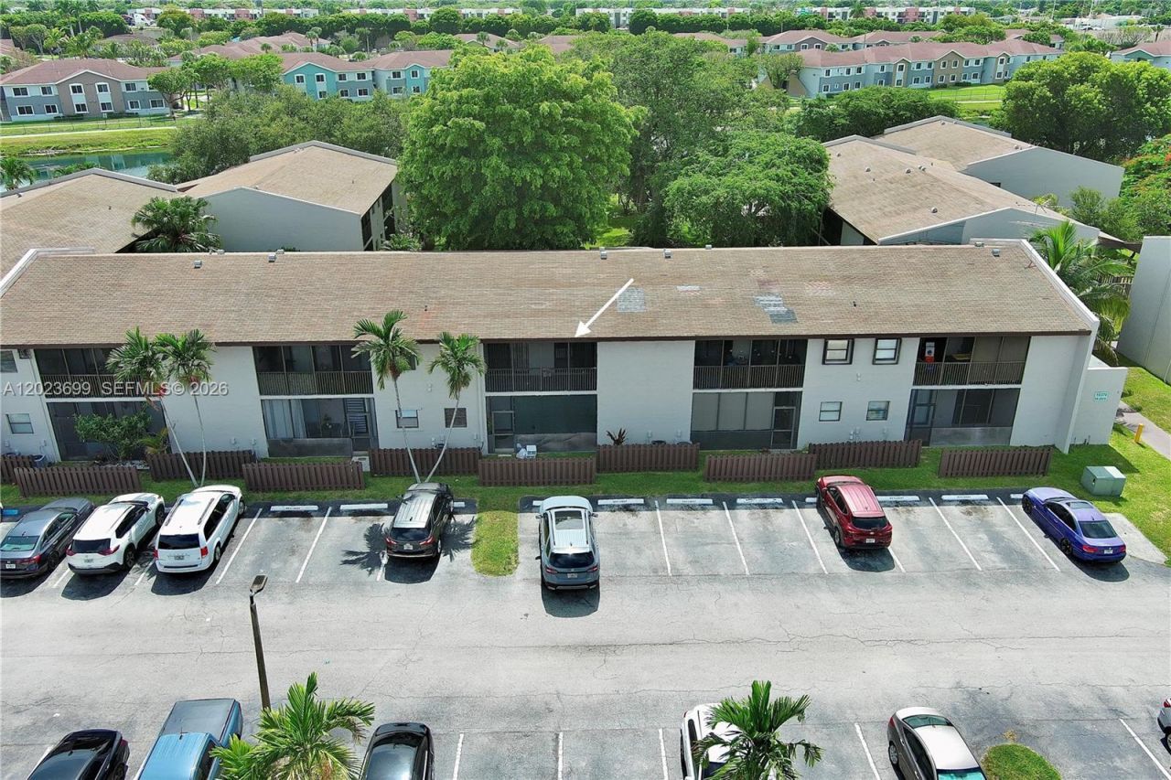 10370 SW 220th St, Unit 224, Cutler Bay, FL 33190 Photo