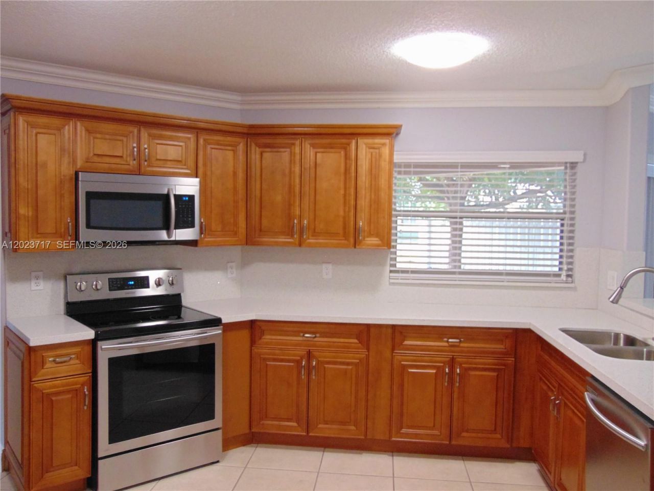 17883 SW 5 St, Pembroke Pines, FL 33029 Photo