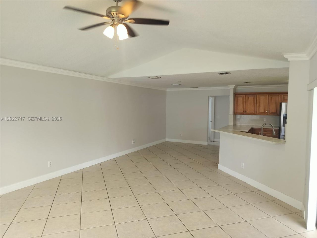 17883 SW 5 St, Pembroke Pines, FL 33029 Photo