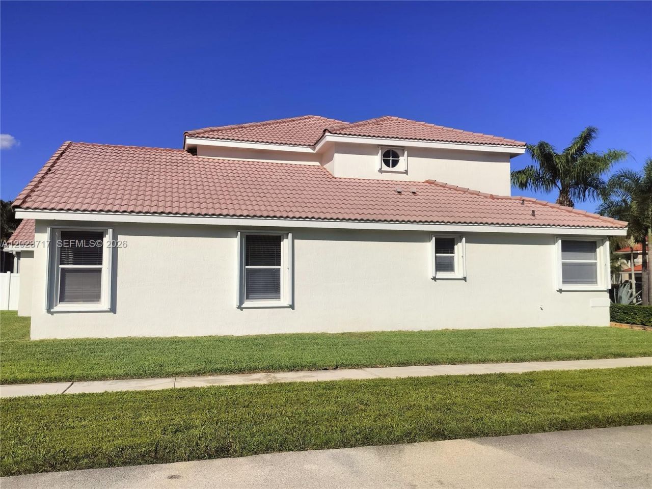 17883 SW 5 St, Pembroke Pines, FL 33029 Photo