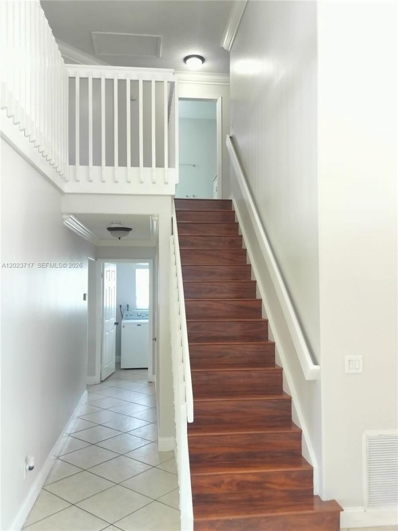 17883 SW 5 St, Pembroke Pines, FL 33029 Photo