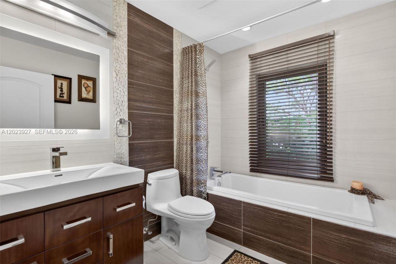 3408 Dover Rd, Pompano Beach, FL 33062 Photo