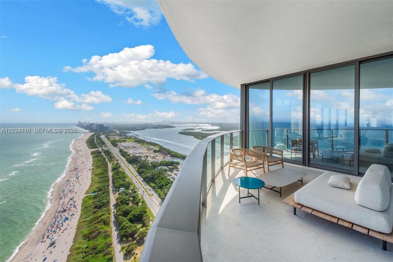 15701 Collins Ave , Unit 4105, Sunny Isles Beach, FL 33160 Photo