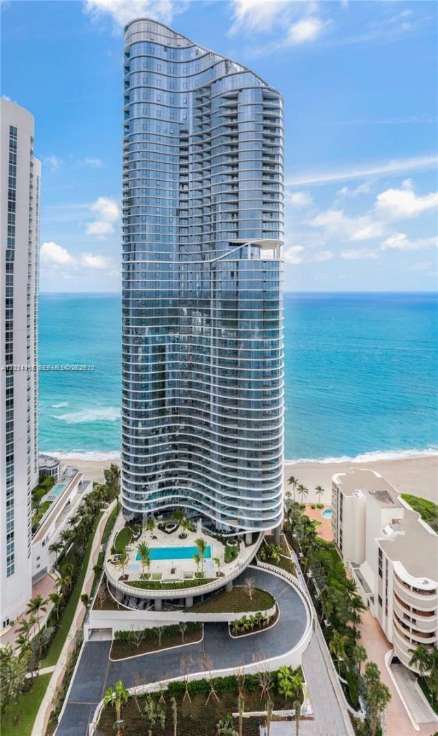 15701 Collins Ave , Unit 4105, Sunny Isles Beach, FL 33160 Photo