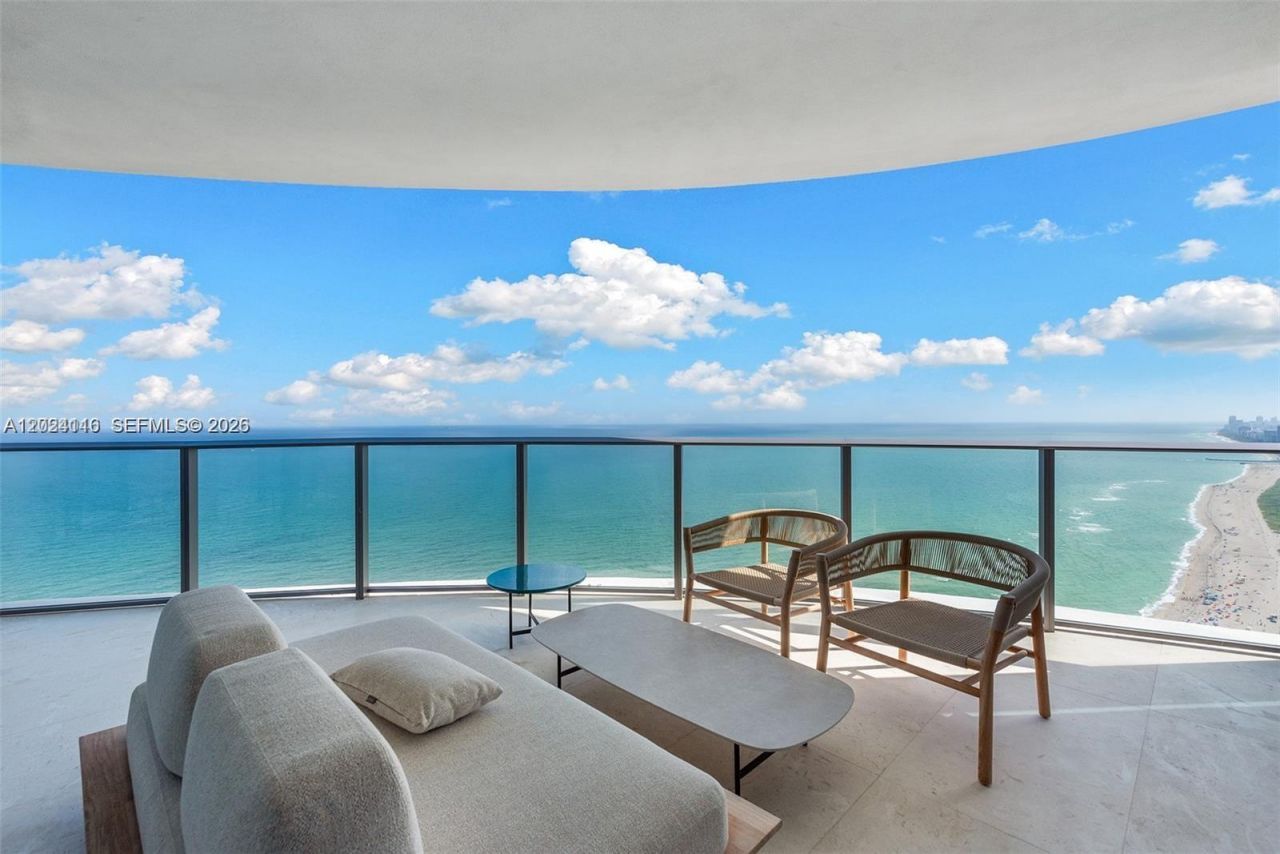 15701 Collins Ave , Unit 4105, Sunny Isles Beach, FL 33160 Photo