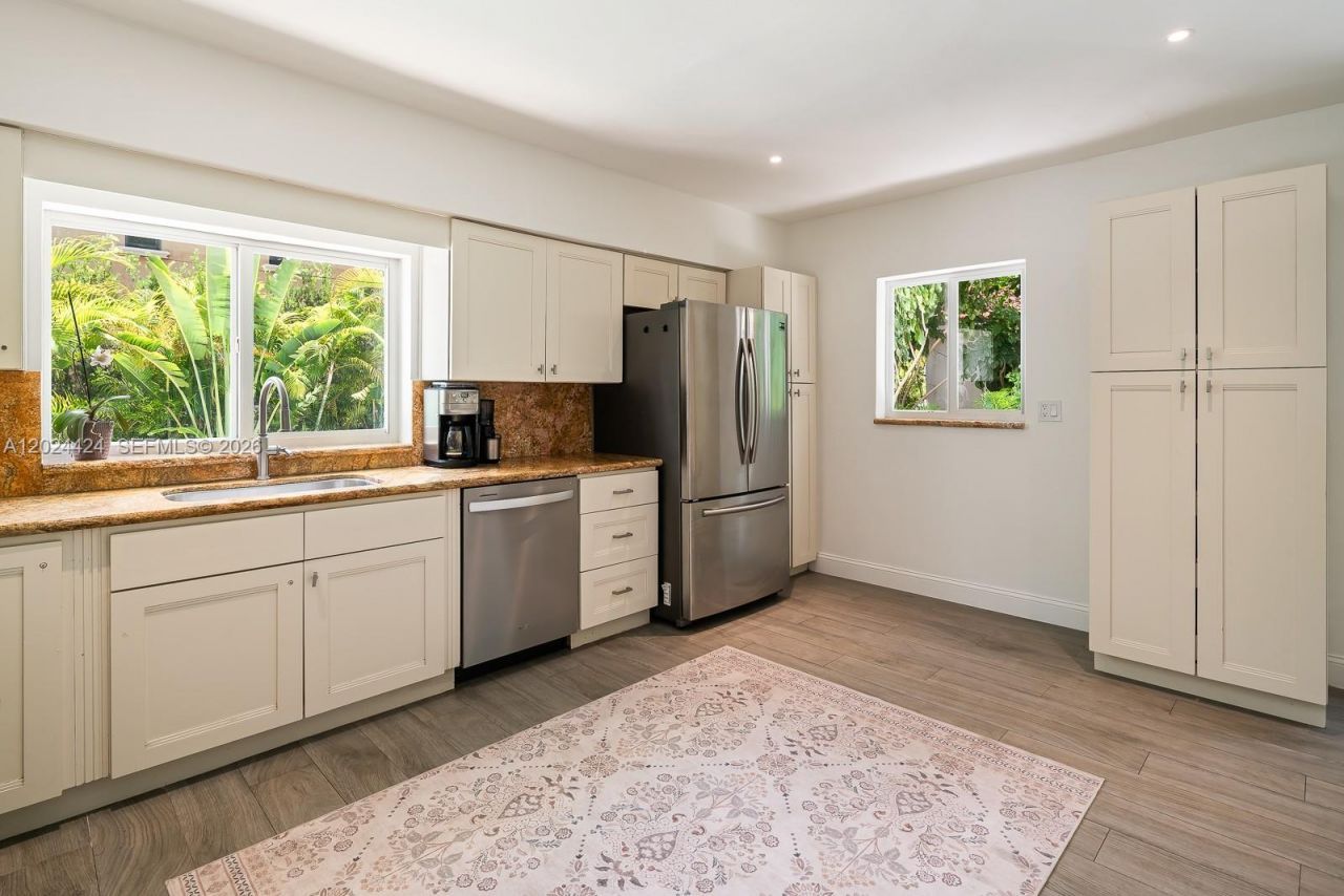 2508 Anderson Rd , Coral Gables, FL 33134 Photo