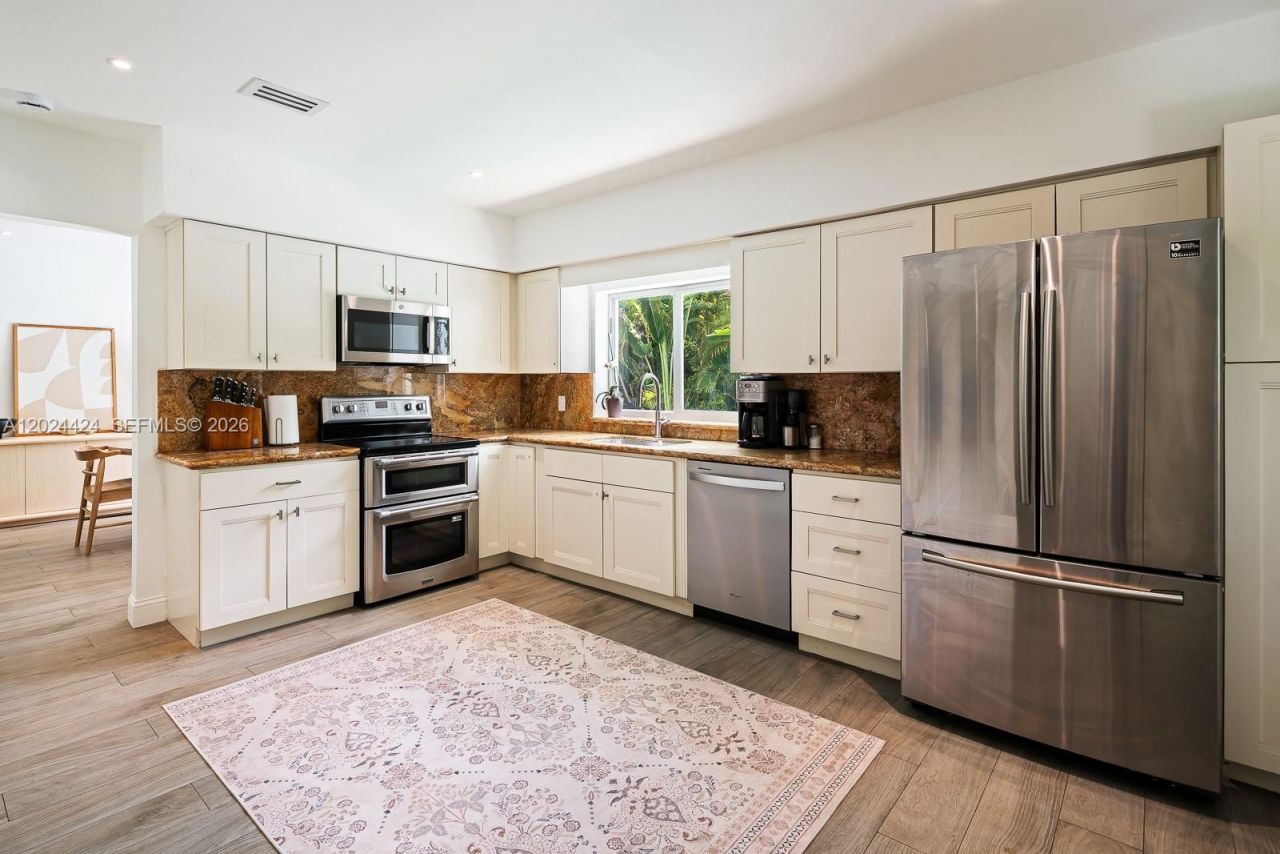 2508 Anderson Rd , Coral Gables, FL 33134 Photo