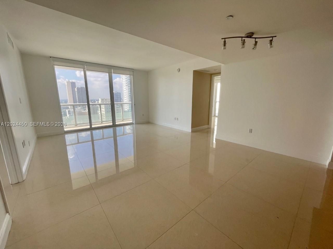 50 Biscayne Blvd , Unit 2401, Miami, FL 33132 Photo