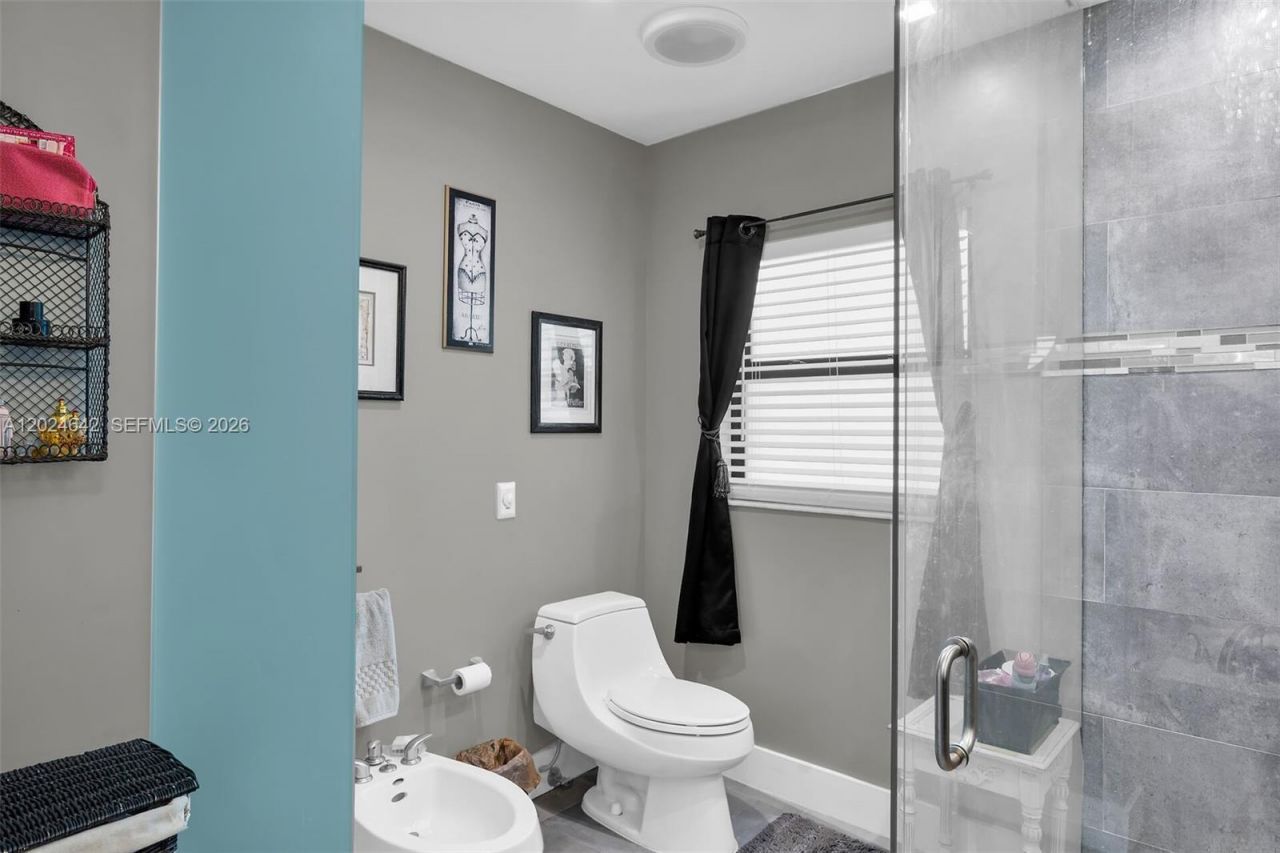 8825 SW 185th Ter , Cutler Bay, FL 33157 Photo
