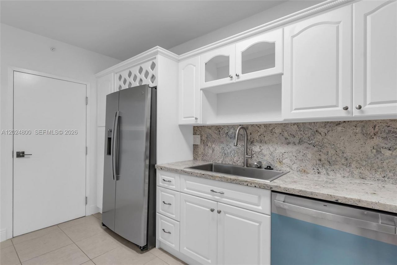 90 Edgewater Dr , Unit 1201, Coral Gables, FL 33133 Photo