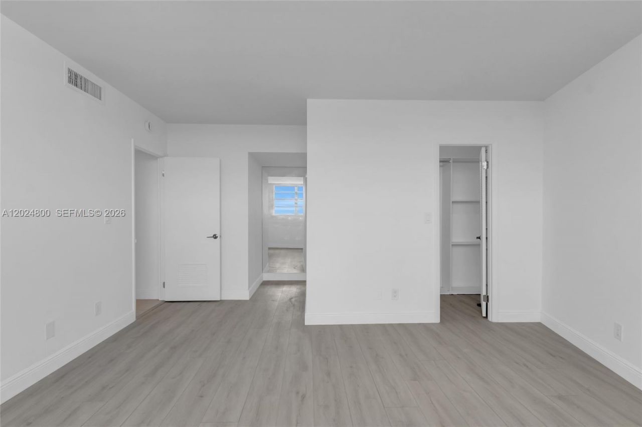 90 Edgewater Dr , Unit 1201, Coral Gables, FL 33133 Photo