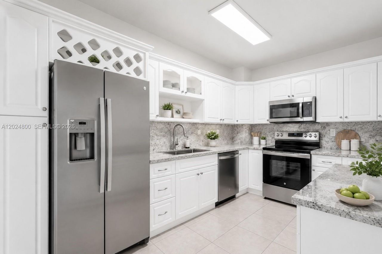90 Edgewater Dr , Unit 1201, Coral Gables, FL 33133 Photo