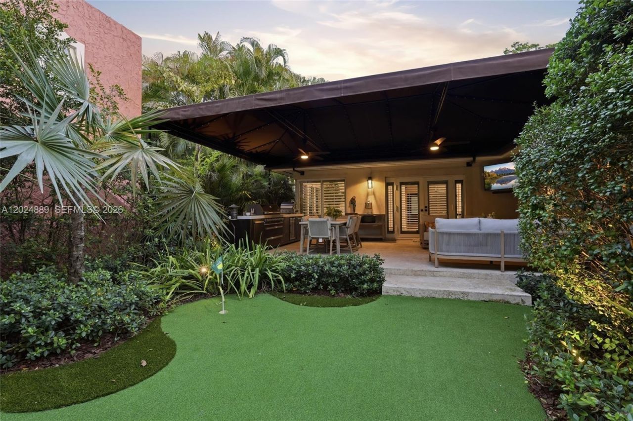 1505 Robbia Ave , Coral Gables, FL 33146 Photo