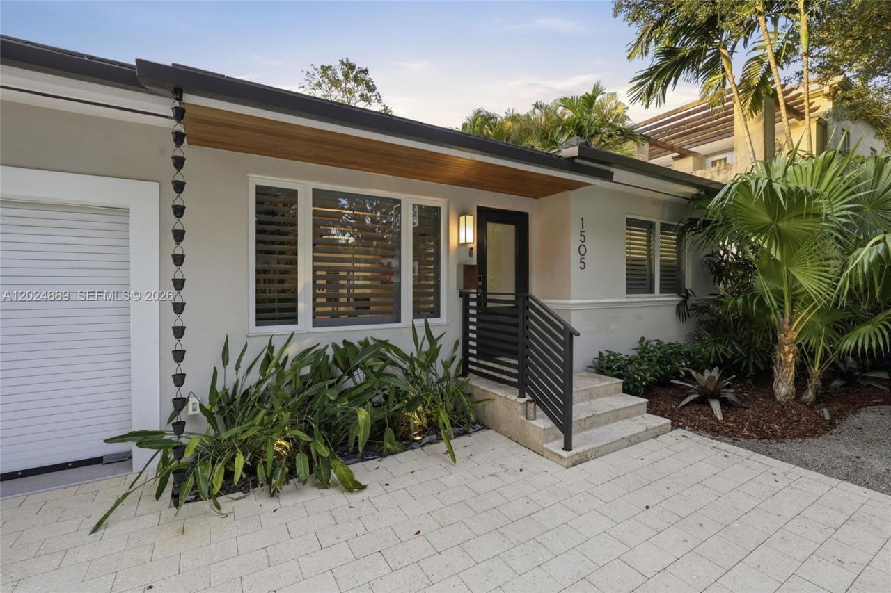 1505 Robbia Ave, Coral Gables, FL 33146 Photo