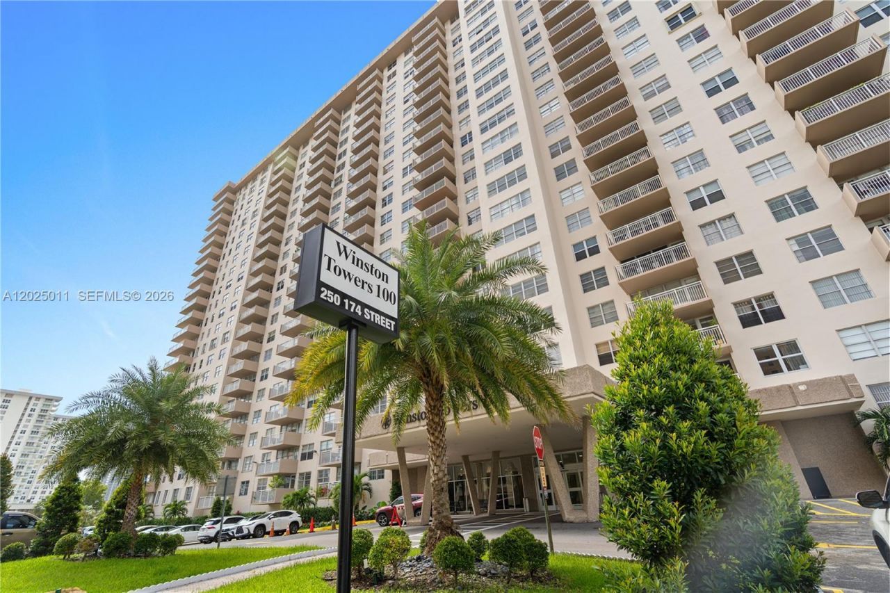 250 174th St , Unit 1620, Sunny Isles Beach, FL 33160 Photo