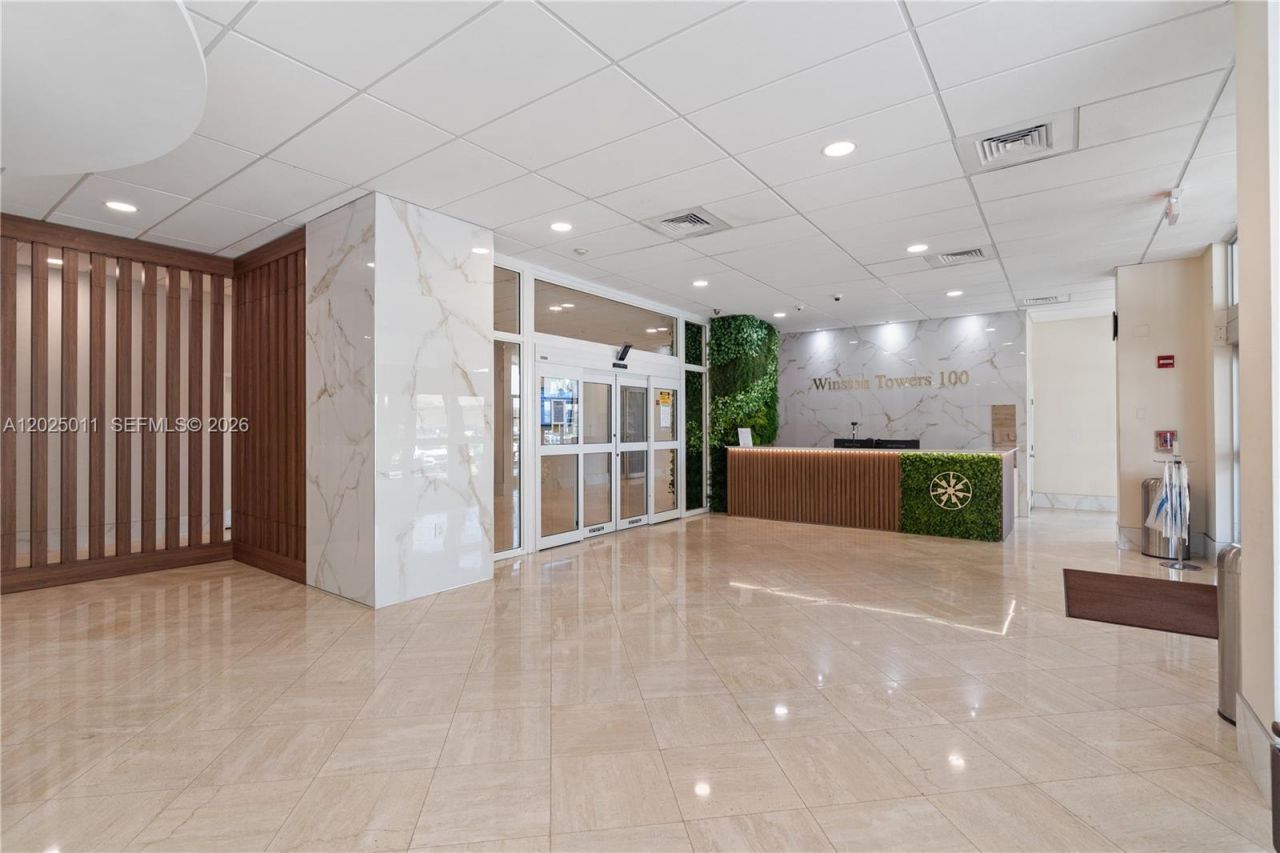 250 174th St , Unit 1620, Sunny Isles Beach, FL 33160 Photo