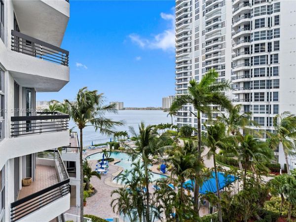 19195 NE 36th Ct, Unit 502, Aventura, FL 33180