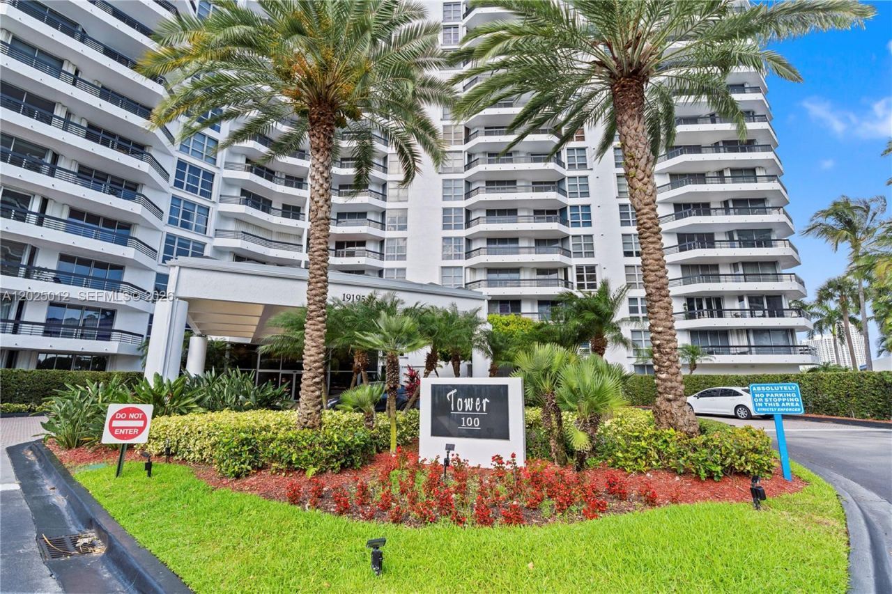 19195 NE 36th Ct, Unit 502, Aventura, FL 33180 Photo
