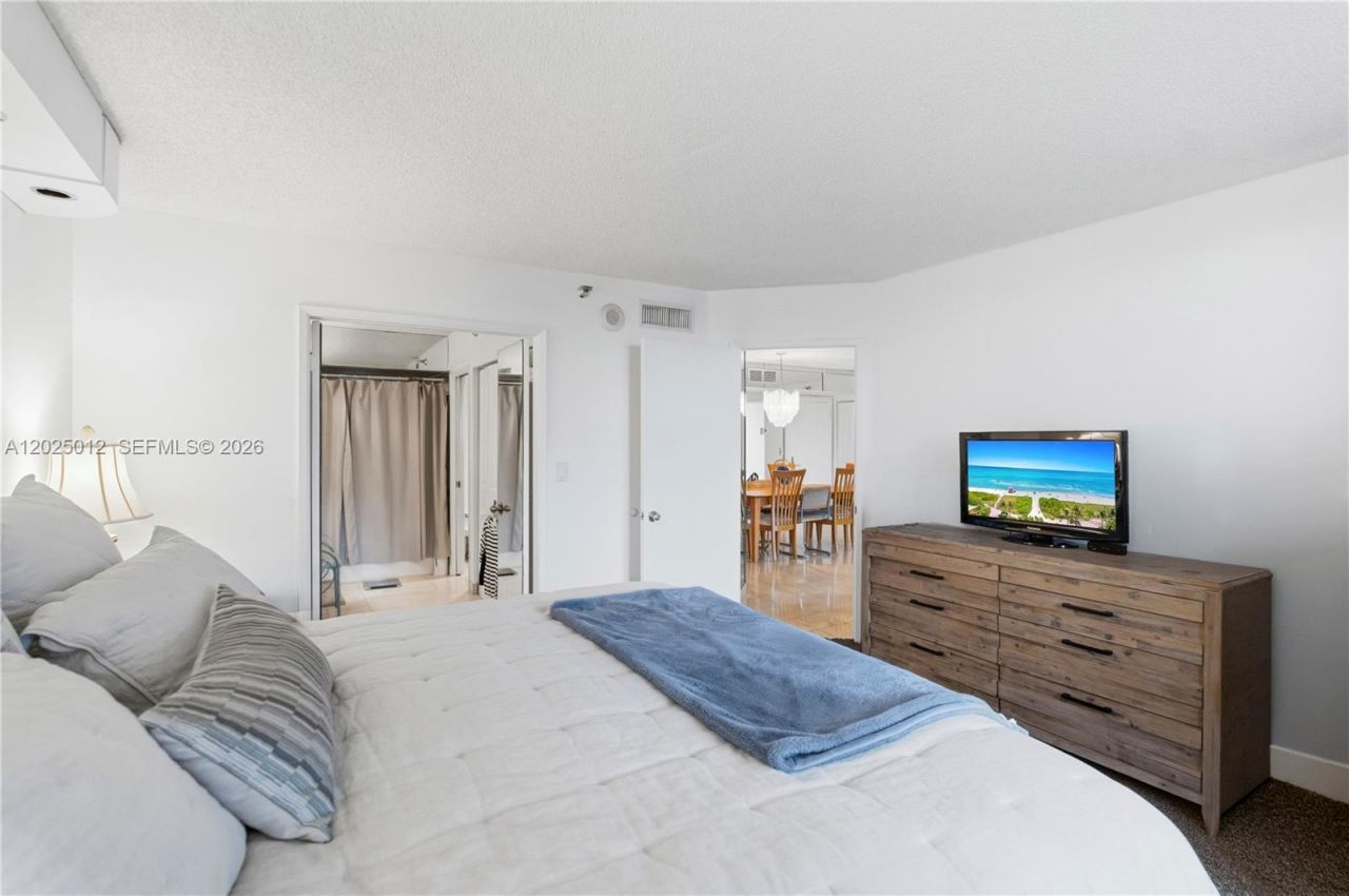 19195 NE 36th Ct, Unit 502, Aventura, FL 33180 Photo