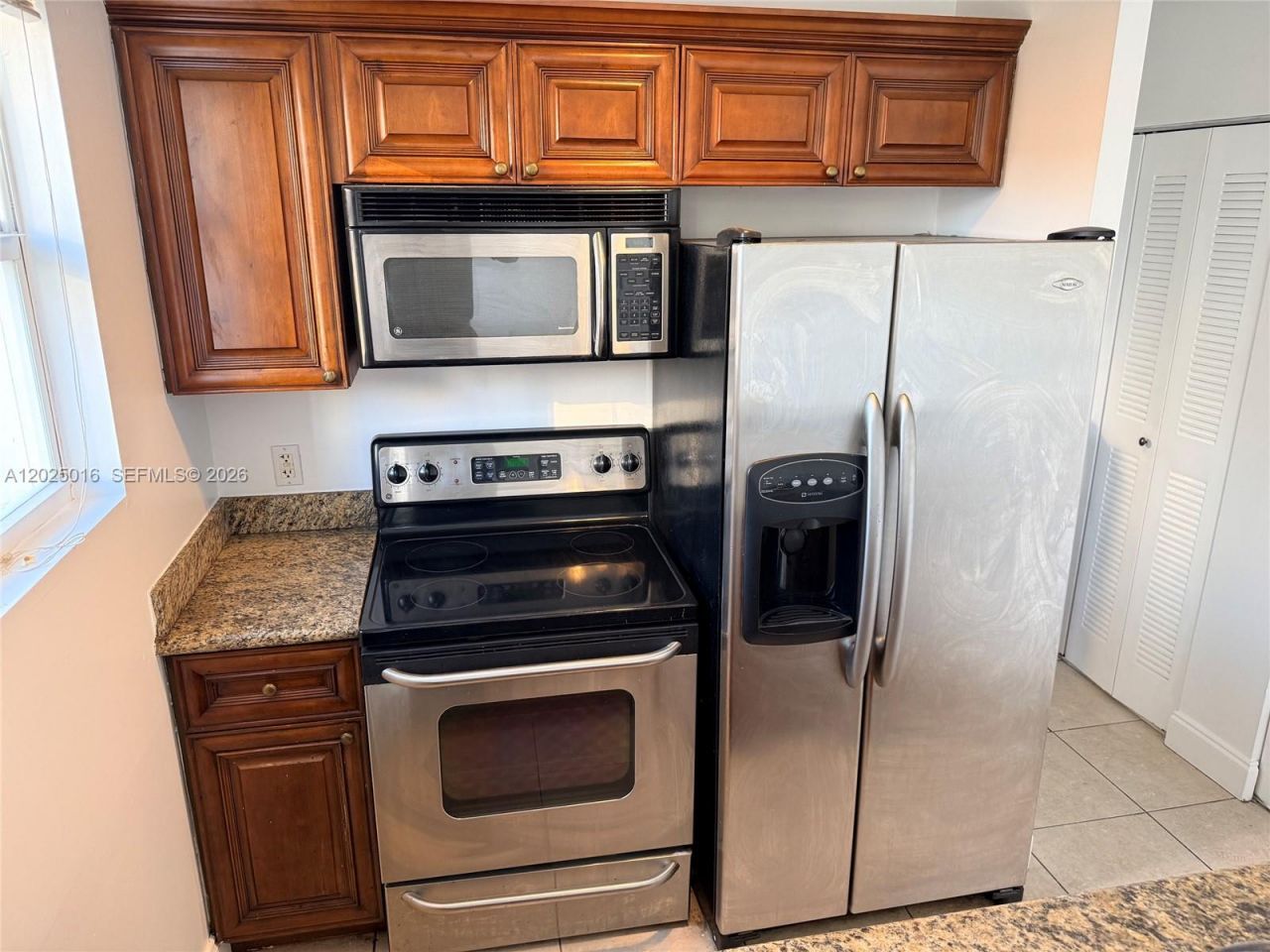 400 SW 2nd St, Unit 201, Miami, FL 33130 Photo
