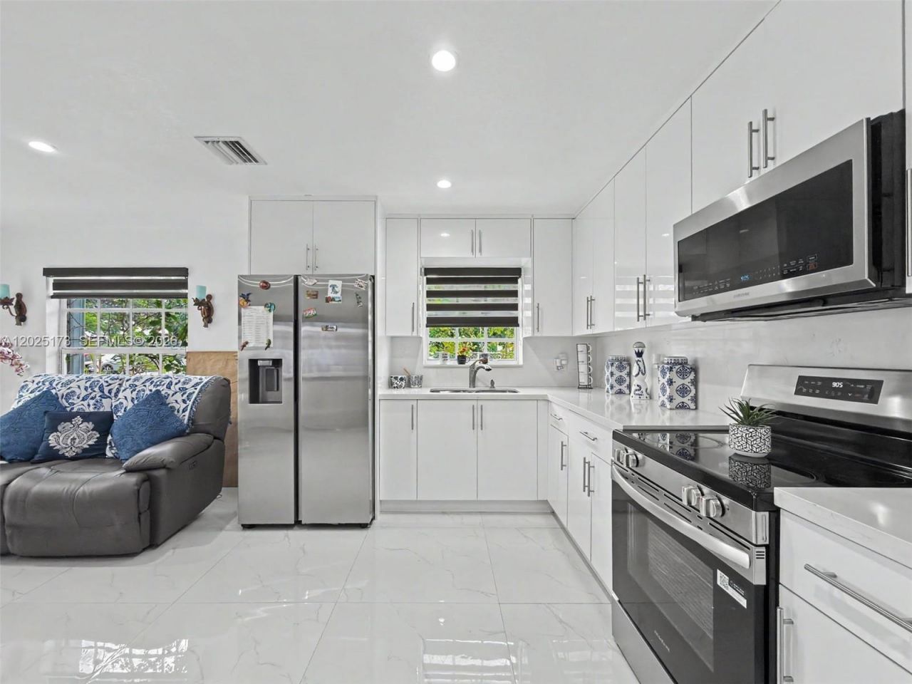 1901 NW 153rd St , Miami Gardens, FL 33054 Photo