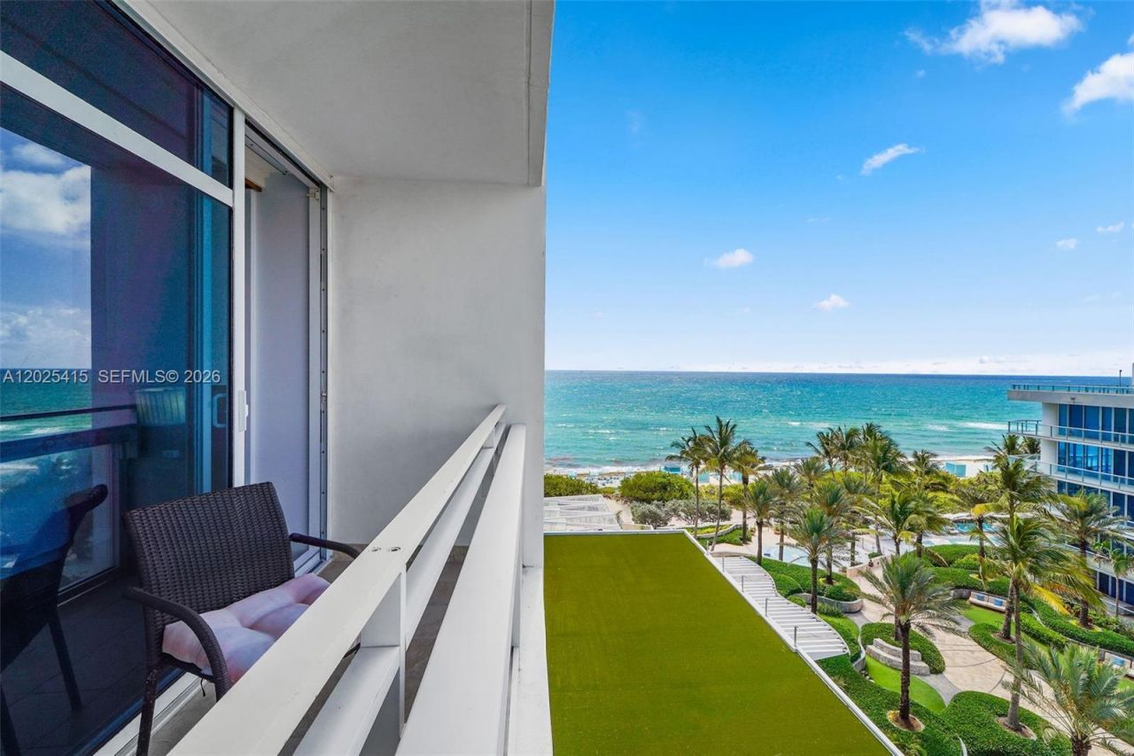 6801 Collins Ave, Unit 708, Miami Beach, FL 33141 Photo