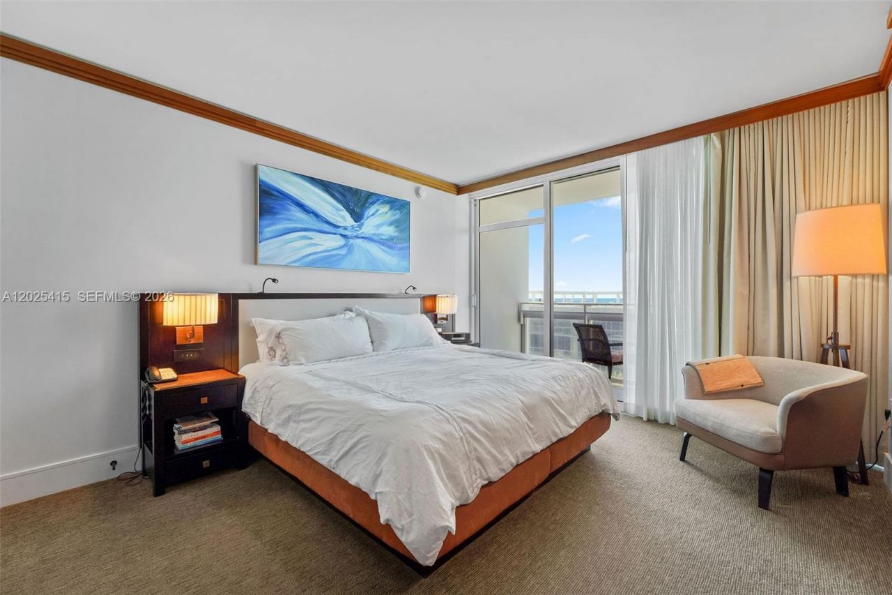 6801 Collins Ave, Unit 708, Miami Beach, FL 33141 Photo