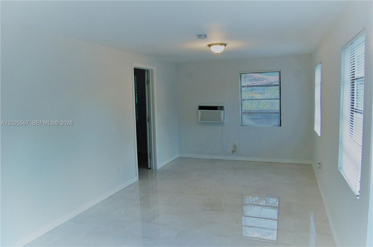 Please Call For Address, Miami, FL 33133 Photo