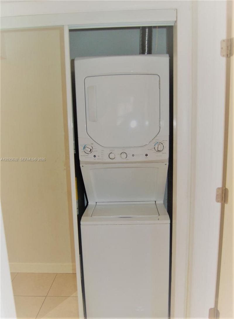 Please Call For Address, Miami, FL 33135 Photo