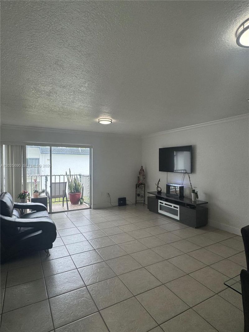 7235 SW 94th Pl , Unit J6, Miami, FL 33173 Photo