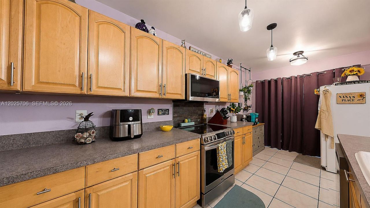 1633 Greer Ave , Homestead, FL 33035 Photo