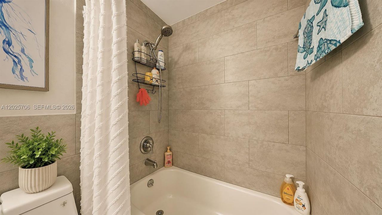 1633 Greer Ave , Homestead, FL 33035 Photo
