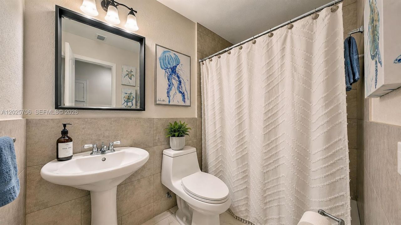 1633 Greer Ave , Homestead, FL 33035 Photo