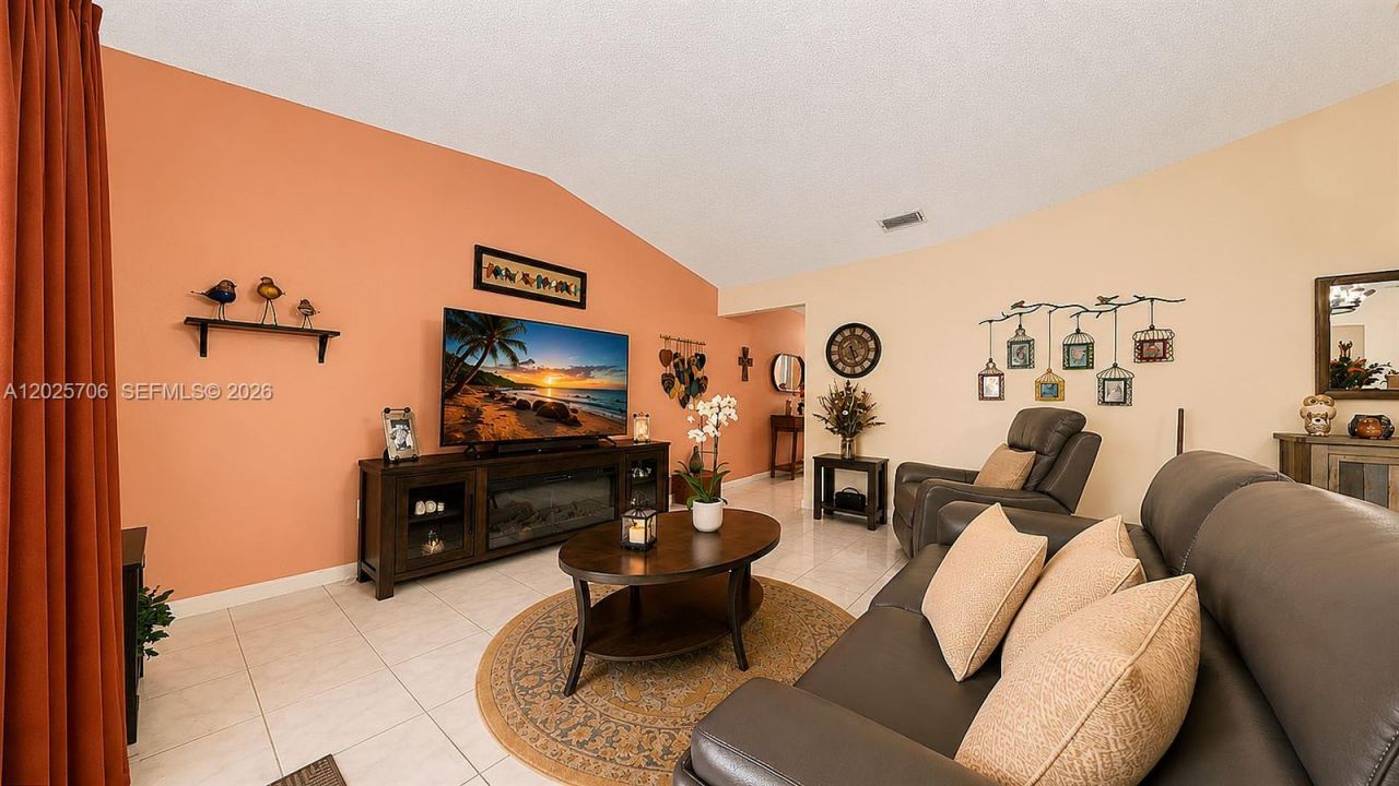 1633 Greer Ave , Homestead, FL 33035 Photo
