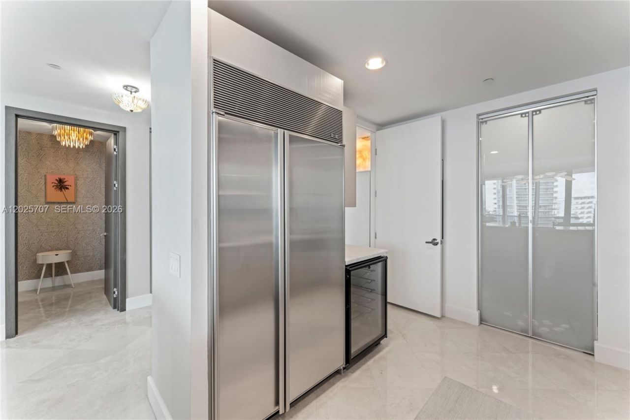 5959 Collins Ave , Unit 1201, Miami Beach, FL 33140 Photo