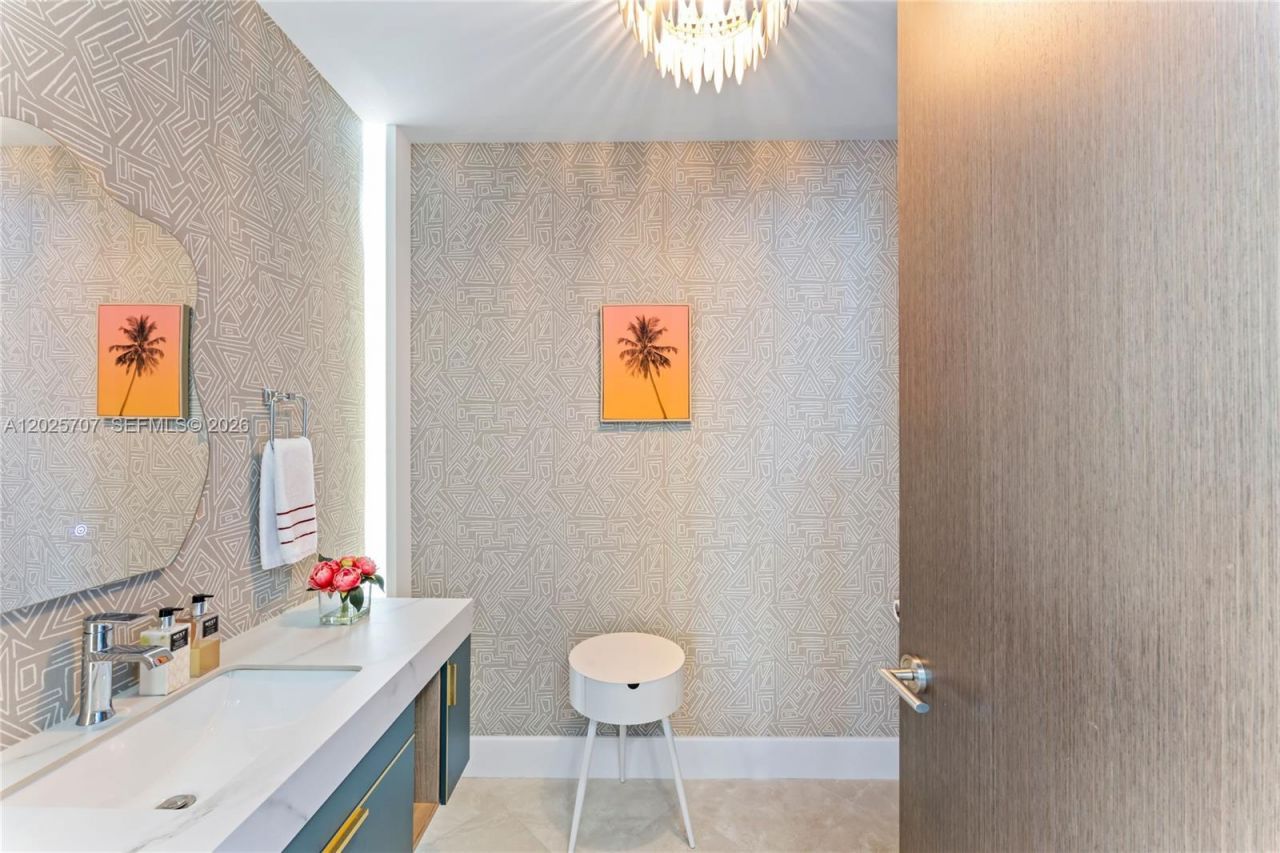5959 Collins Ave , Unit 1201, Miami Beach, FL 33140 Photo