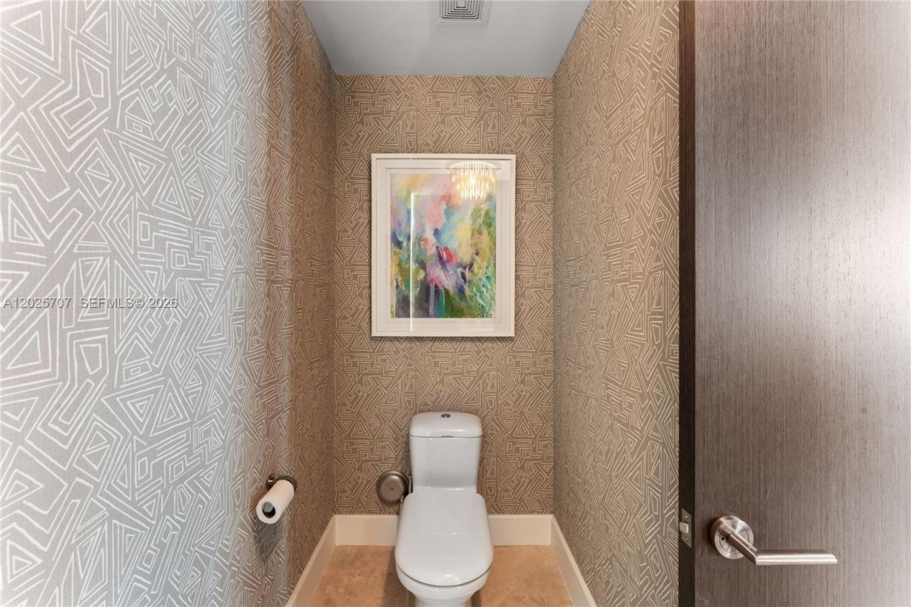 5959 Collins Ave , Unit 1201, Miami Beach, FL 33140 Photo
