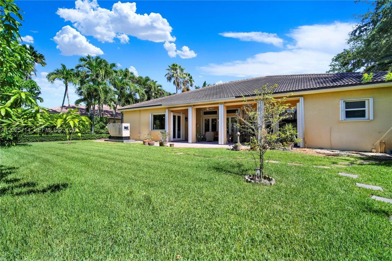 9563 SW 123rd Ter, Miami, FL 33176 Photo