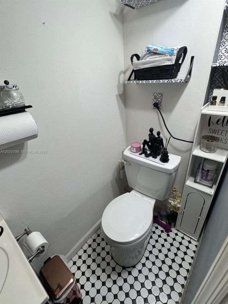 5851-5853 Fillmore St , Hollywood, FL 33021 Photo