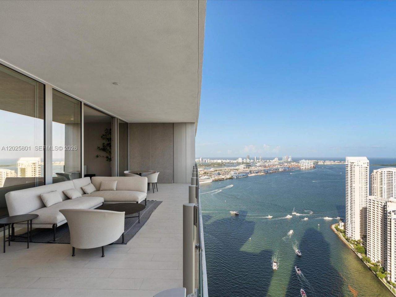 300 Biscayne Boulevard Way , Unit 4502E, Miami, FL 33131 Photo